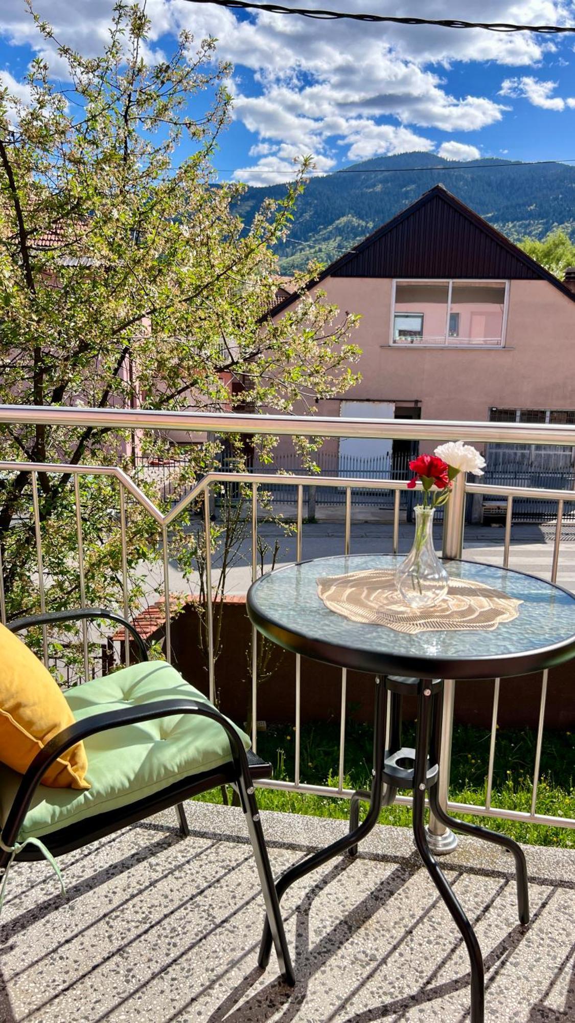 Guest House Bosnian House Hrasnica Kültér fotó